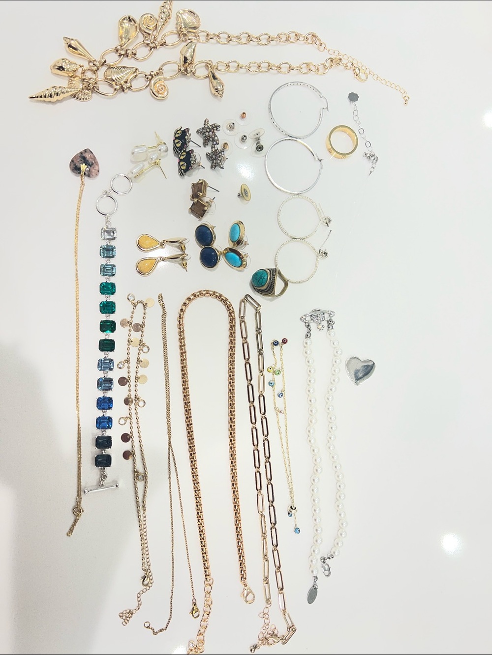 Mixed Women's Jewelry Set in Gold, Silver, Blue, Green and Pearl Tones